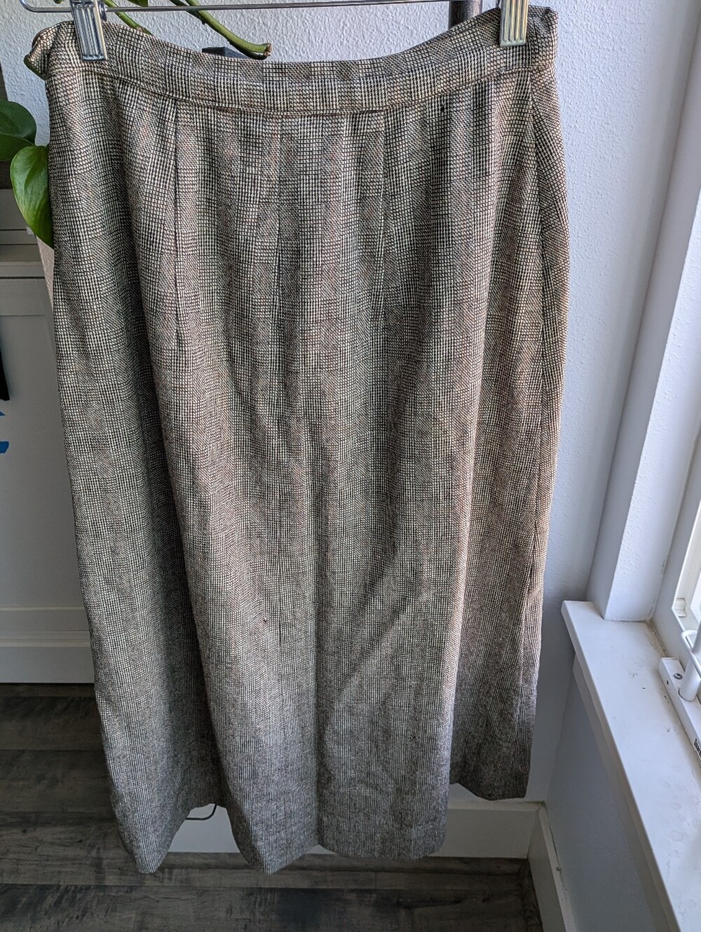 Vintage Tweed Plaid Pleated Midi Skirt Brown S M